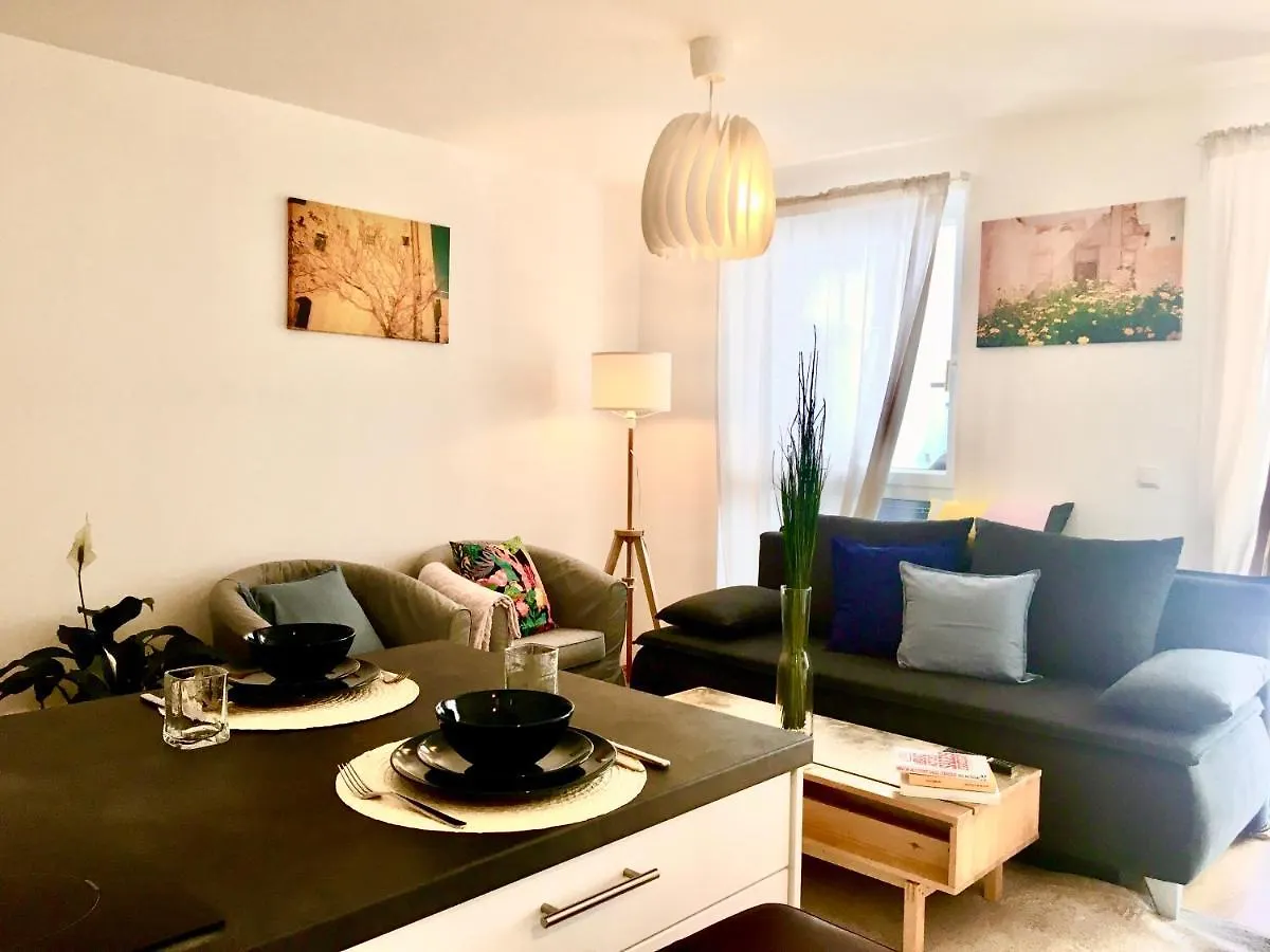 Apartment Messe-Congress Central With Balcony Vienna